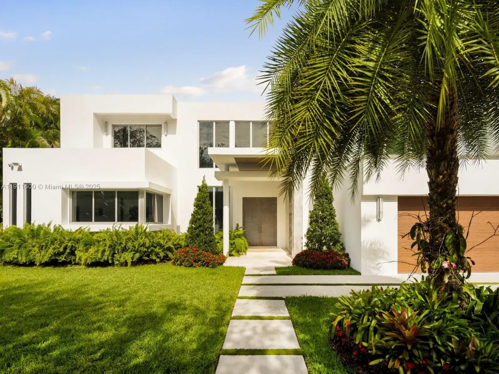 6300 Caballero Blvd, Coral Gables FL 33146 photo 4