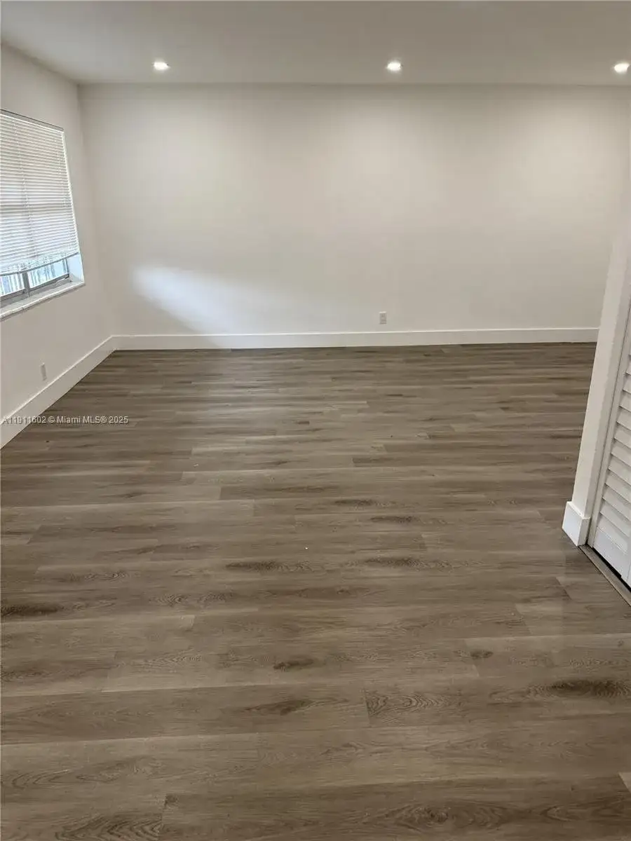 1200 SW 50th Ave # 3, North Lauderdale FL 33068 photo 4