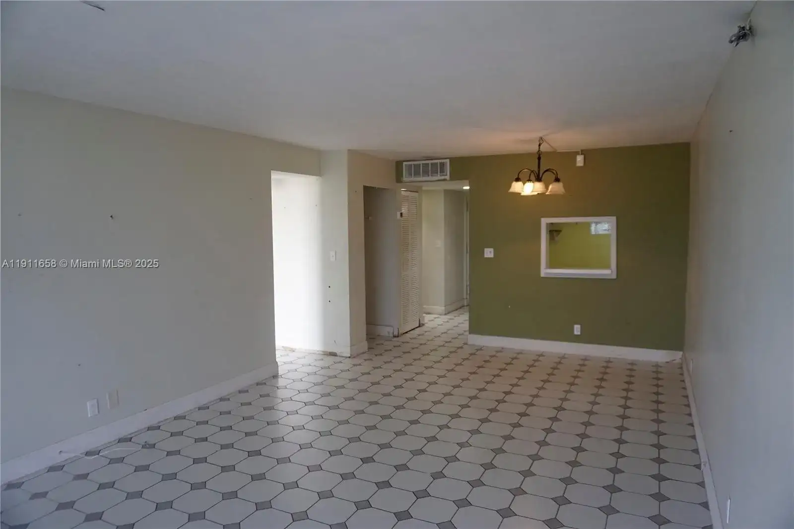 6195 Rock Island Rd # 204, Tamarac FL 33319 photo 4