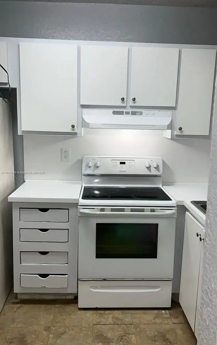 575 W 69th St # 208, Hialeah FL 33014 photo 5