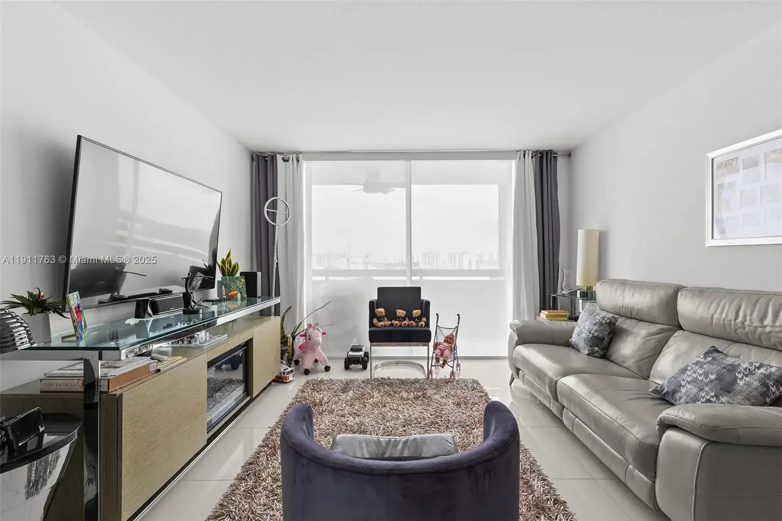 1775 Washington Ave # 14F, Miami Beach FL 33139 photo 3