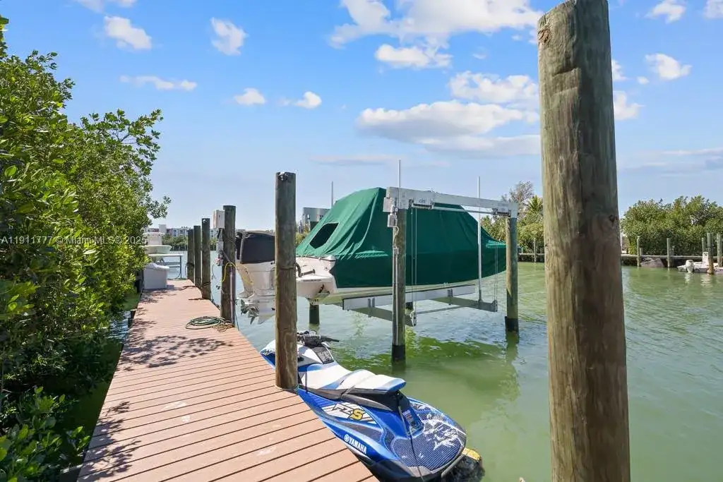 112 Avenue D # 1, Marathon FL 33050 photo 4