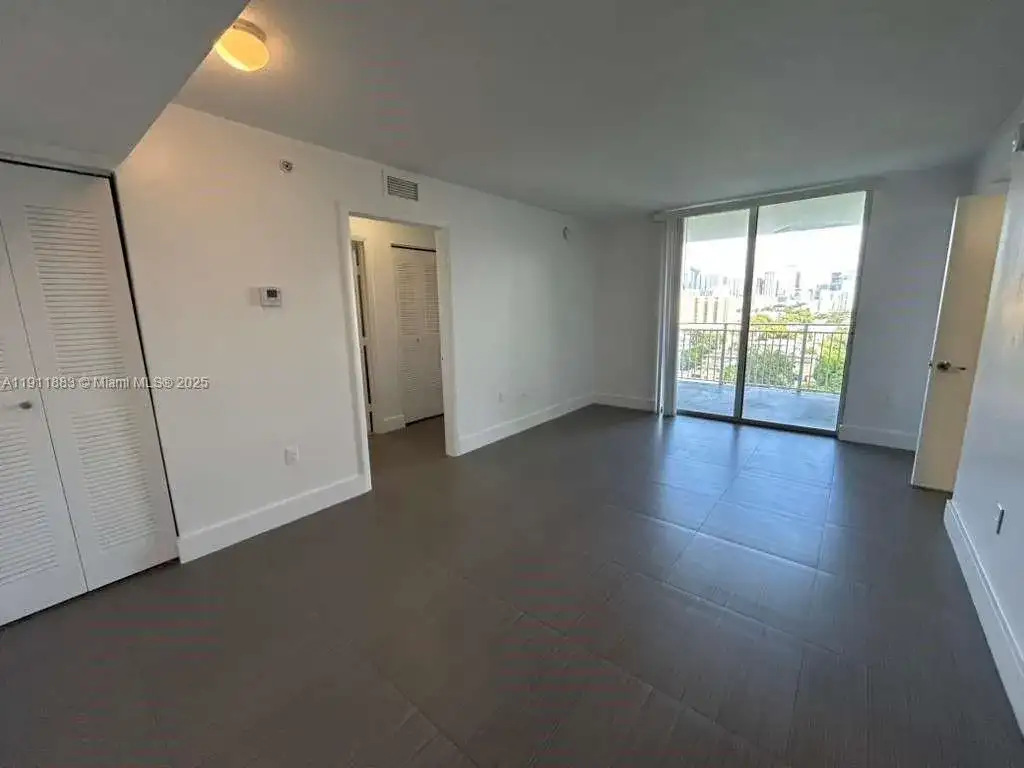 219 NW 12th Ave # 1002, Miami FL 33128 photo 4