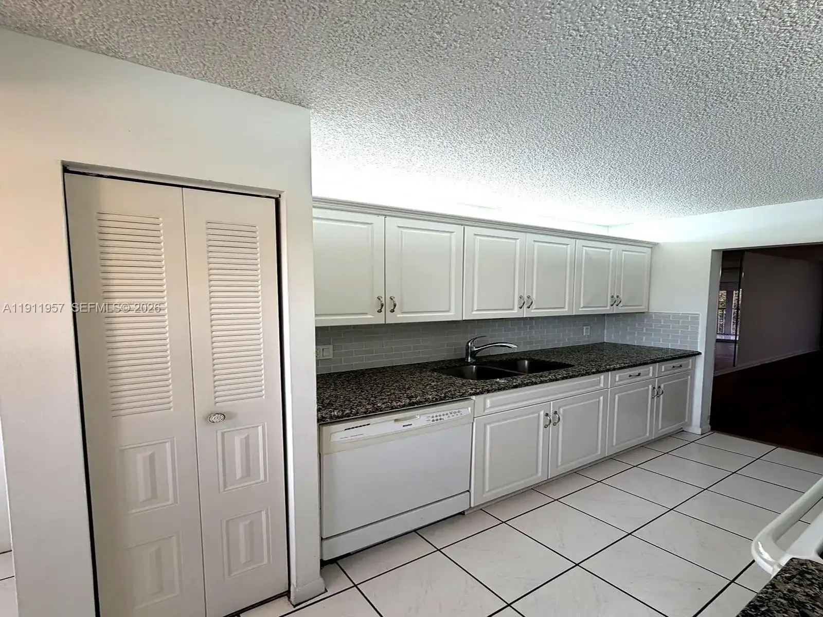 1400 SW 124th Ter # 402Q, Pembroke Pines FL 33027 photo 2