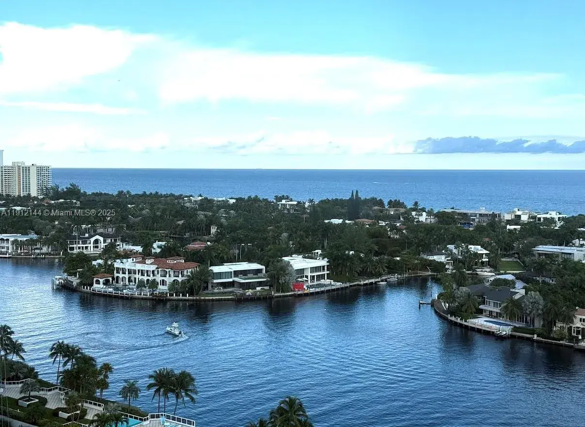 20505 E Country Club Dr # 2033, Aventura FL 33180