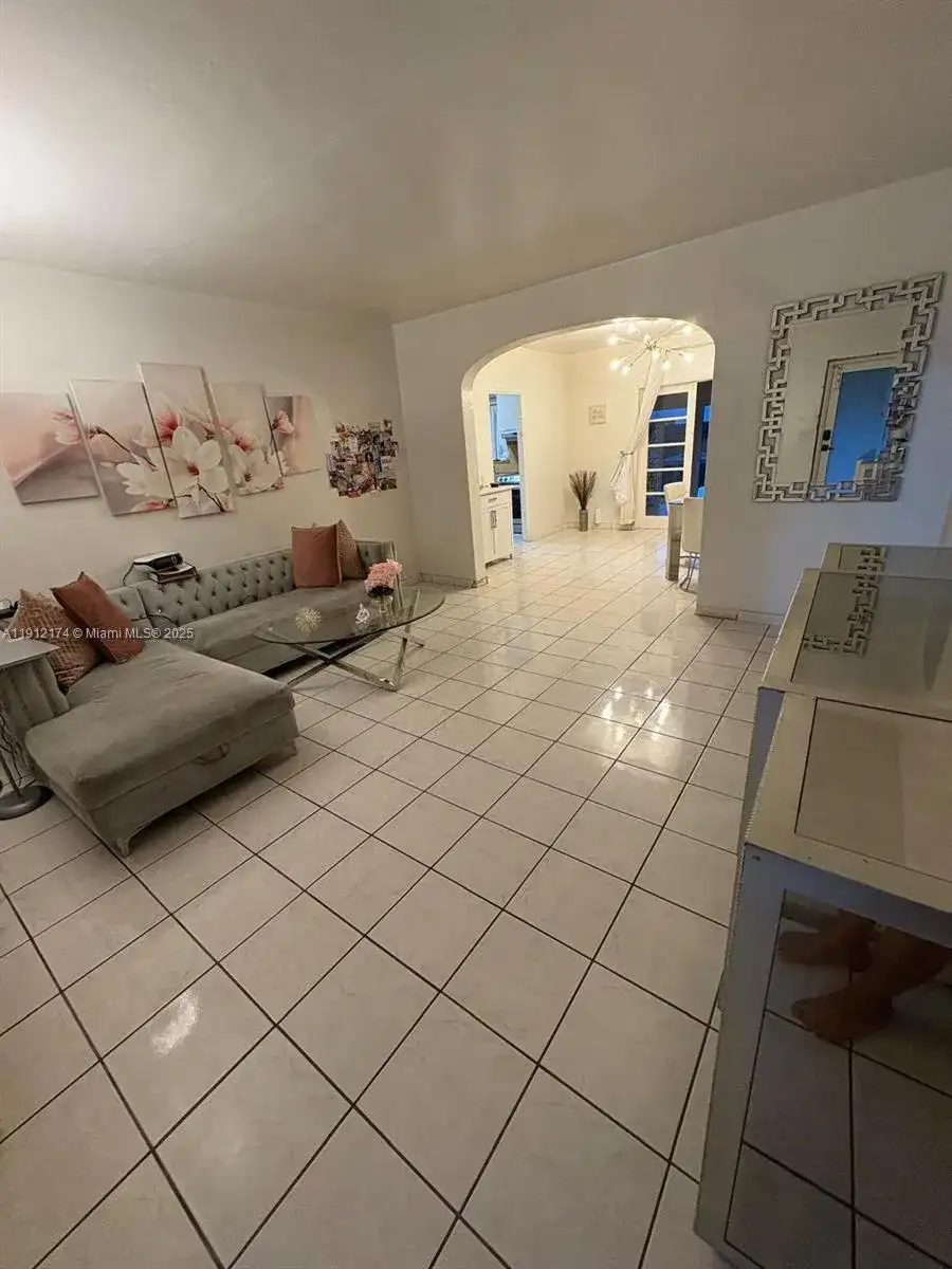 2255 SW 2nd Ter, Miami FL 33135 photo 2