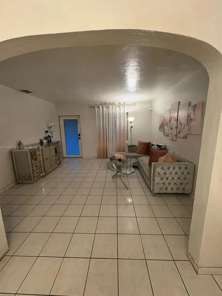 2255 SW 2nd Ter, Miami FL 33135 photo 3