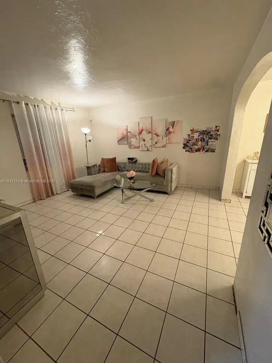 2255 SW 2nd Ter, Miami FL 33135 photo 4
