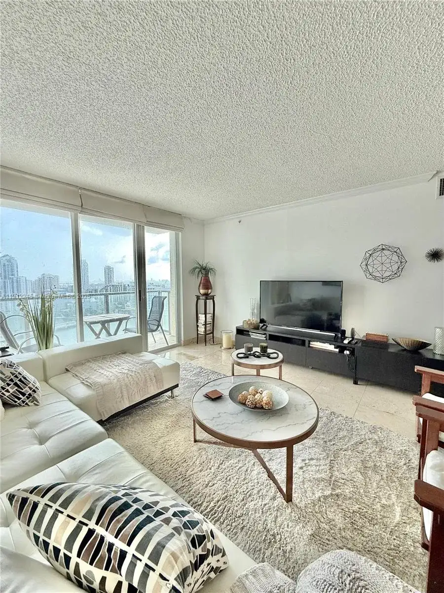 1155 BRICKELL BAY DR # 2708, Miami FL 33131 photo 5