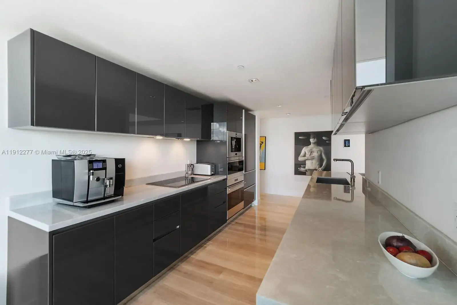 1451 Brickell Ave # 2405, Miami FL 33131 photo 3