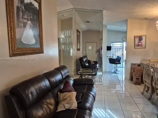 7001 W 35th Ave # 220, Hialeah FL 33018 photo 3