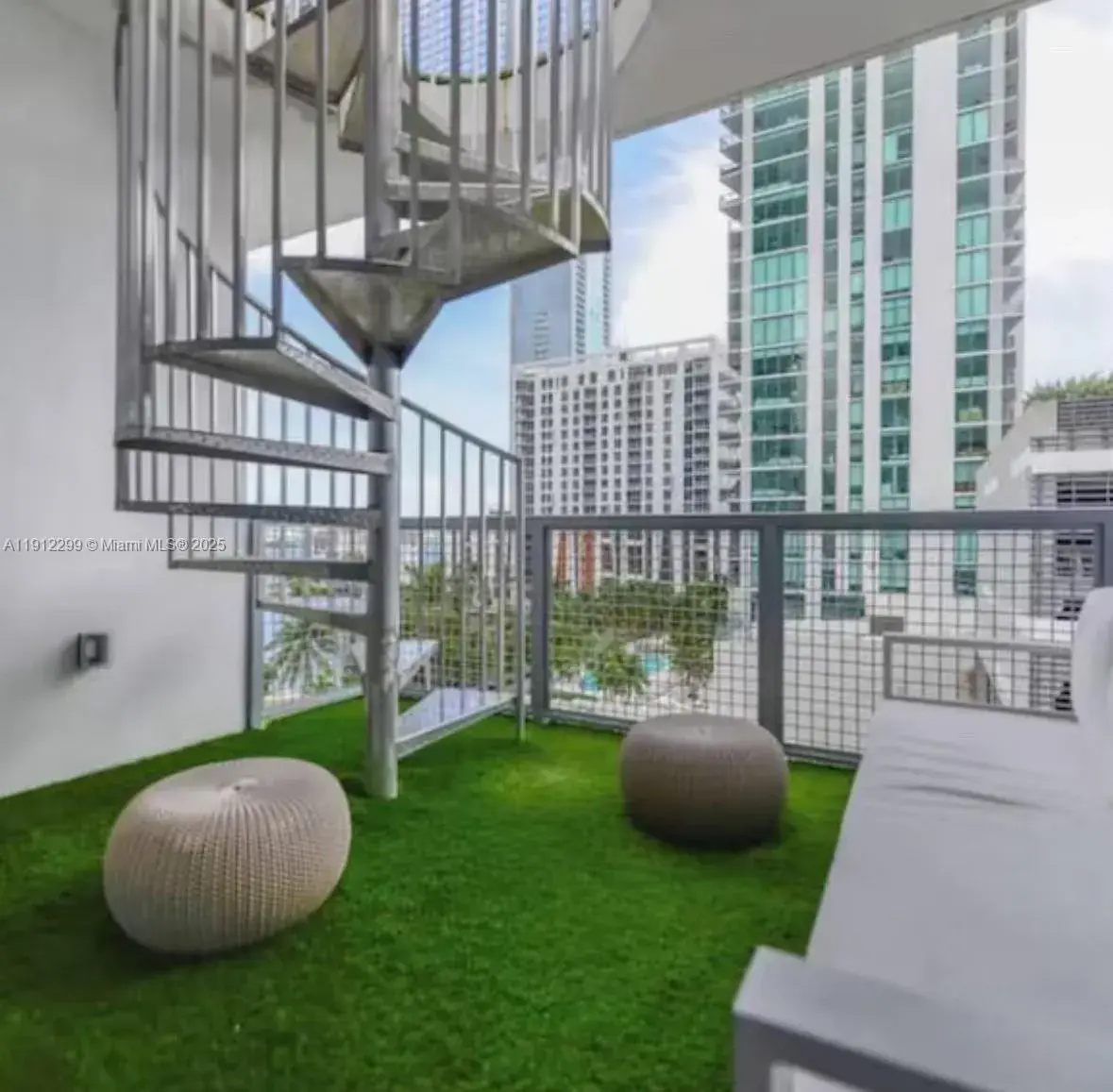 481 NE 29th St # 704, Miami FL 33137