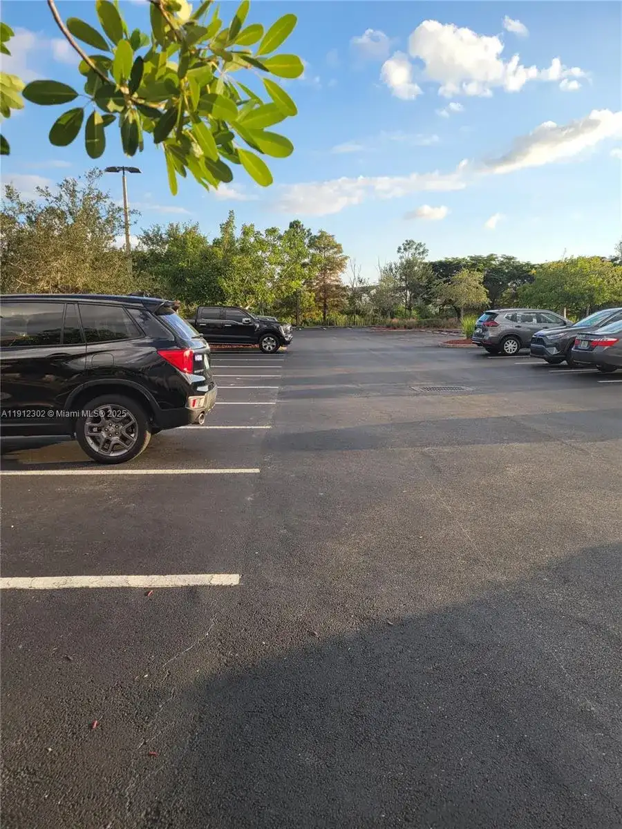 9160 Forum Corporate Parkway, Fort Myers FL 33905 photo 4