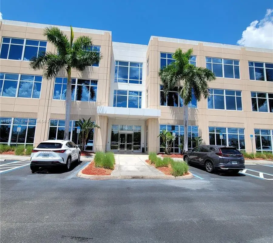9160 Forum Corporate Parkway, Fort Myers FL 33905