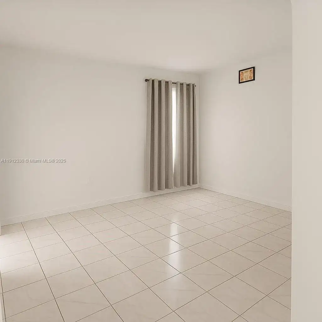11905 NE 2nd Ave # C301, North Miami FL 33161 photo 2
