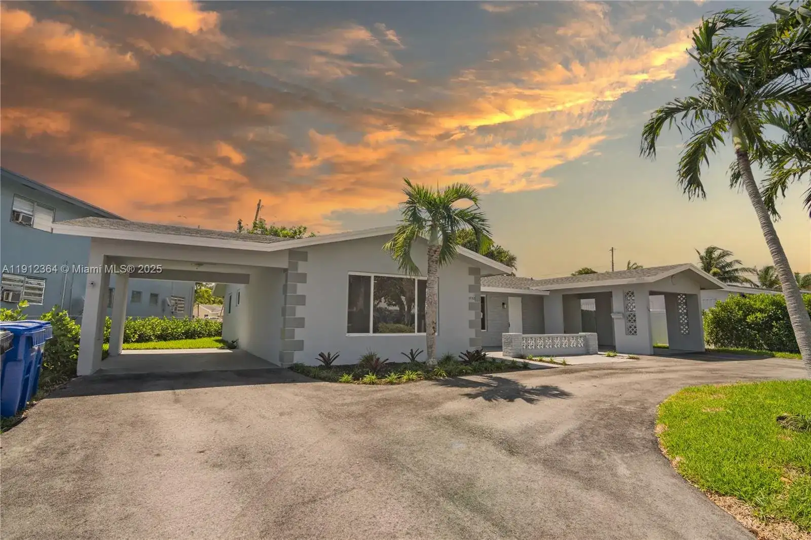 1750 NE 52nd St, Fort Lauderdale FL 33334 photo 2