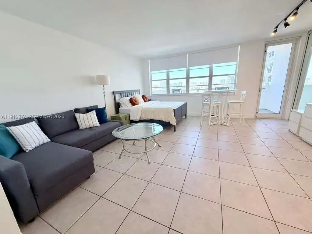 100 Lincoln Rd # 1220, Miami Beach FL 33139