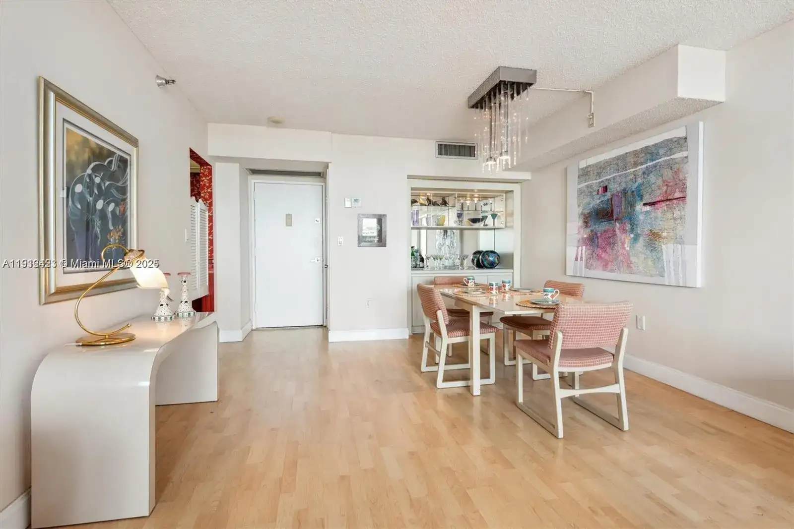 20505 E Country Club Dr # 1532, Aventura FL 33180 photo 4