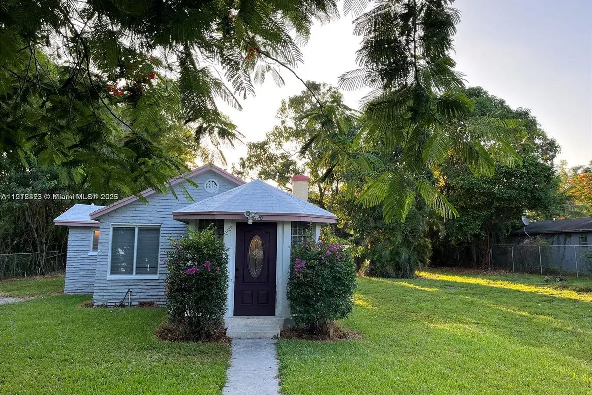 1140 NW 4th Ave, Fort Lauderdale FL 33311