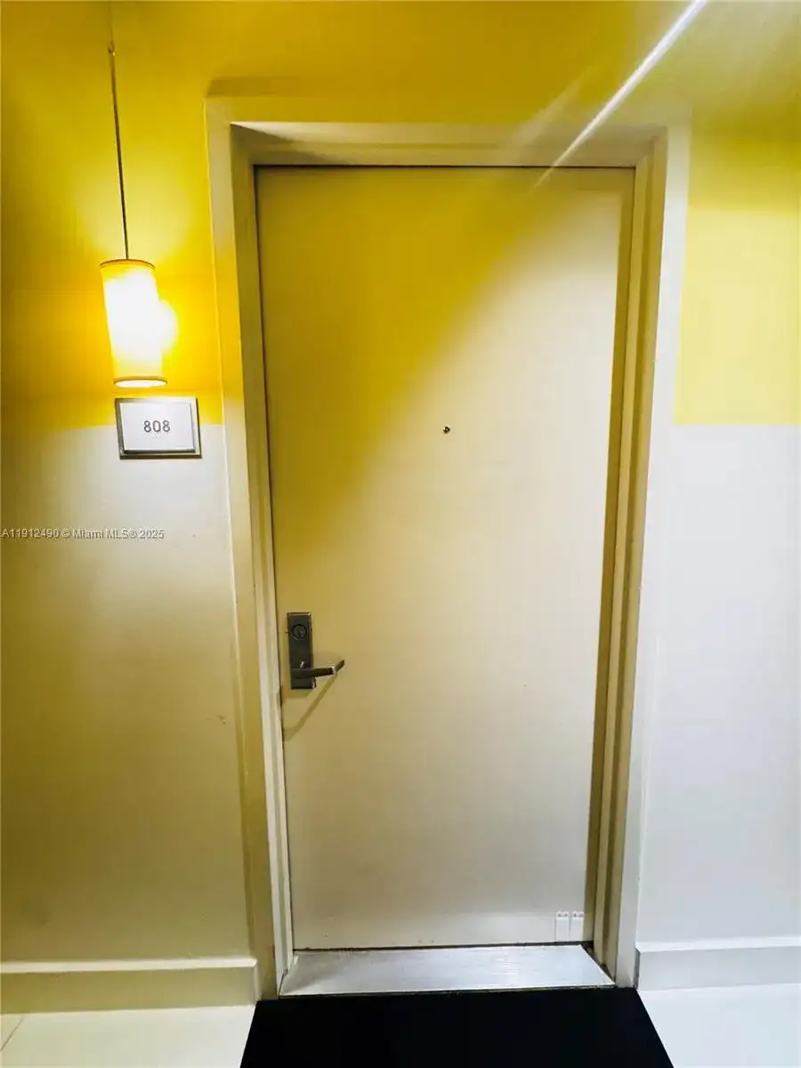 475 Brickell Ave # 808, Miami FL 33131 photo 2