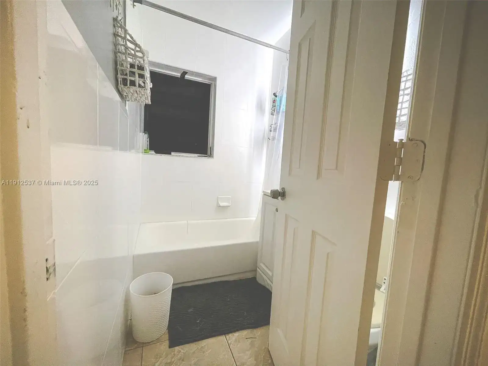 55 NW 69th St, Miami FL 33150 photo 5