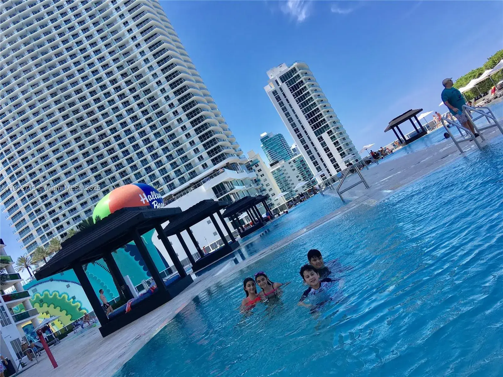 1830 S Ocean Dr # 4407, Hallandale Beach FL 33009