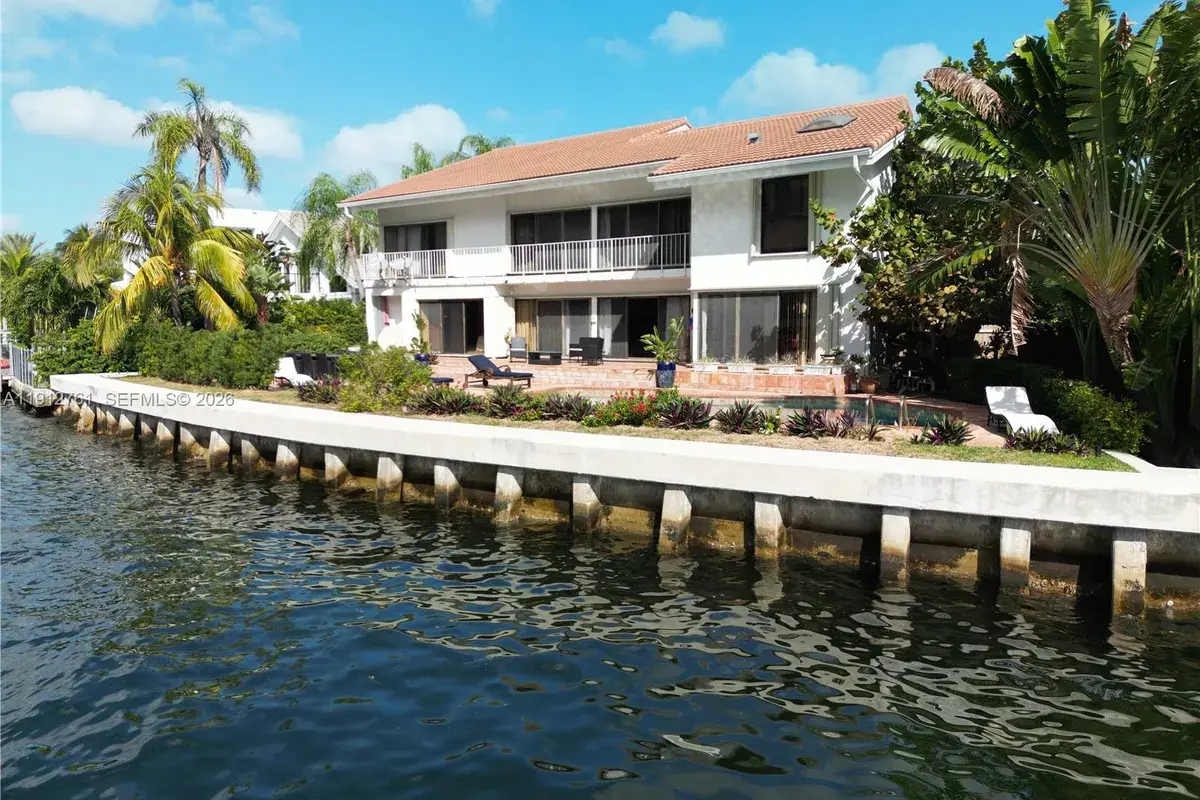 363 Centre Is, Golden Beach FL 33160
