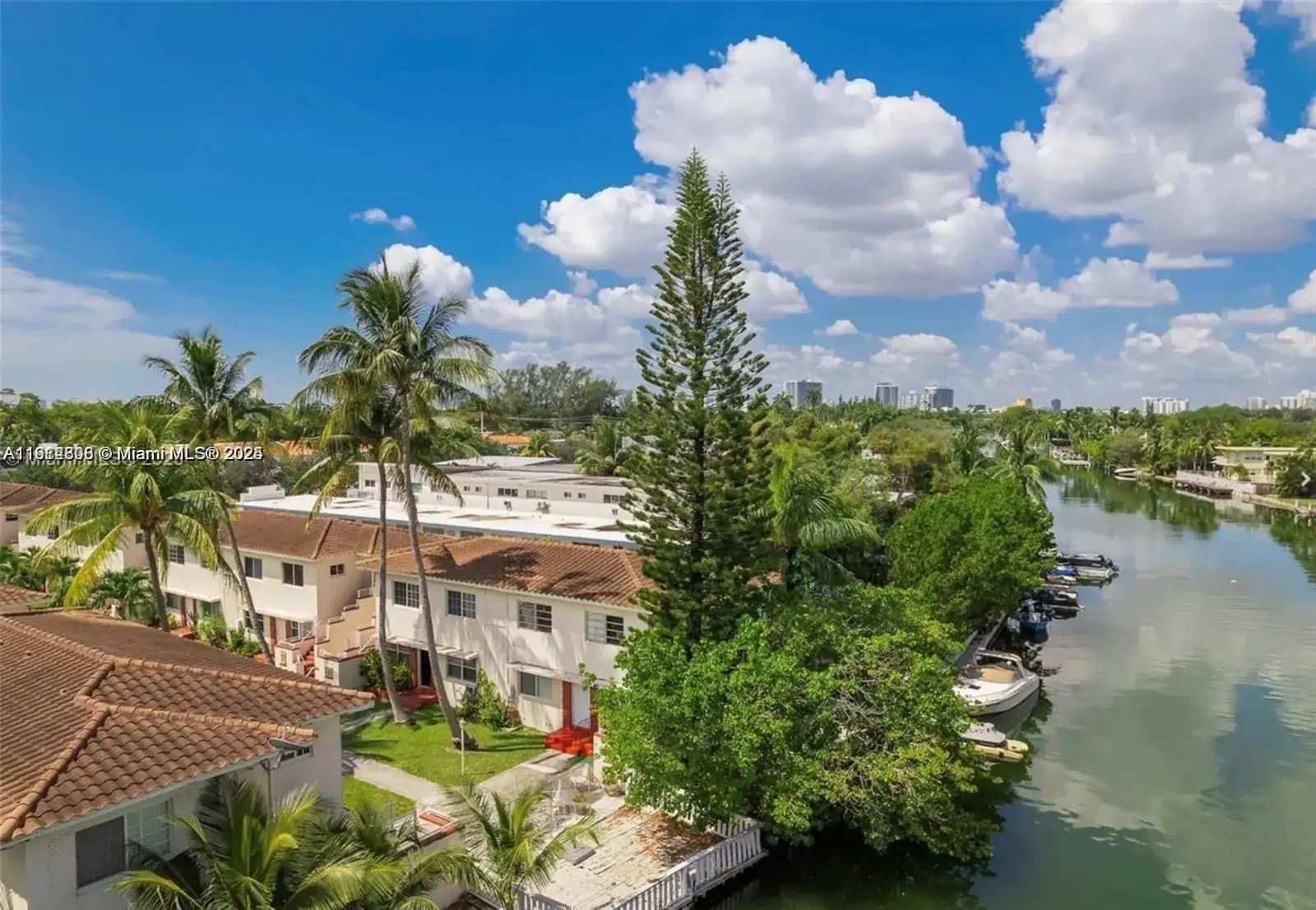 1197 Marseille Dr # 12, Miami Beach FL 33141 photo 5