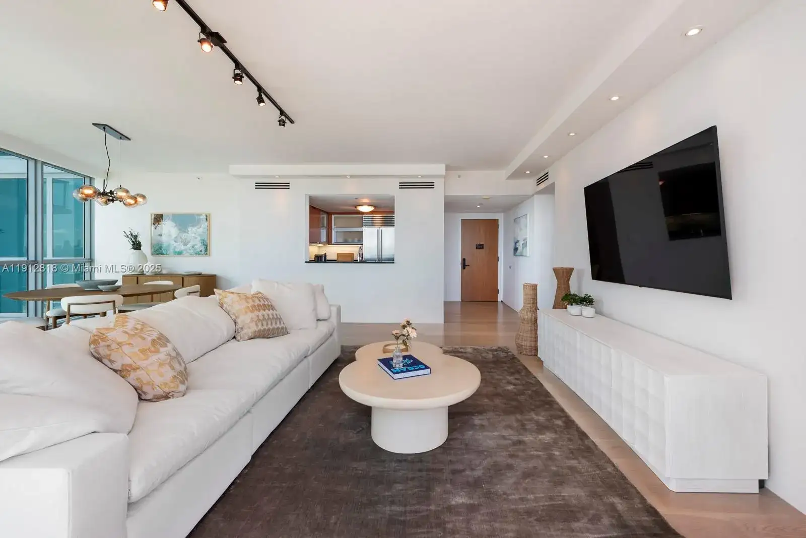 101 20th St # 3006, Miami Beach FL 33139 photo 4