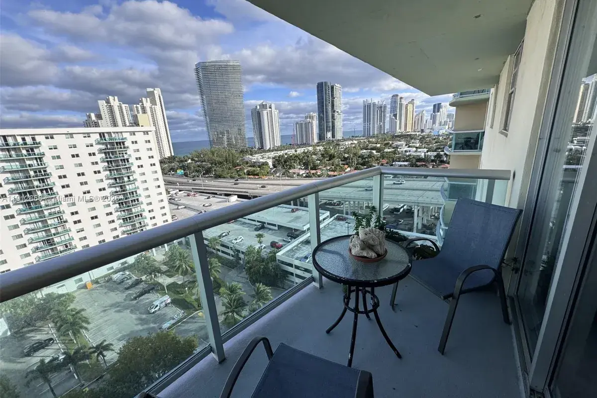 19390 Collins Ave # 1608, Sunny Isles Beach FL 33160
