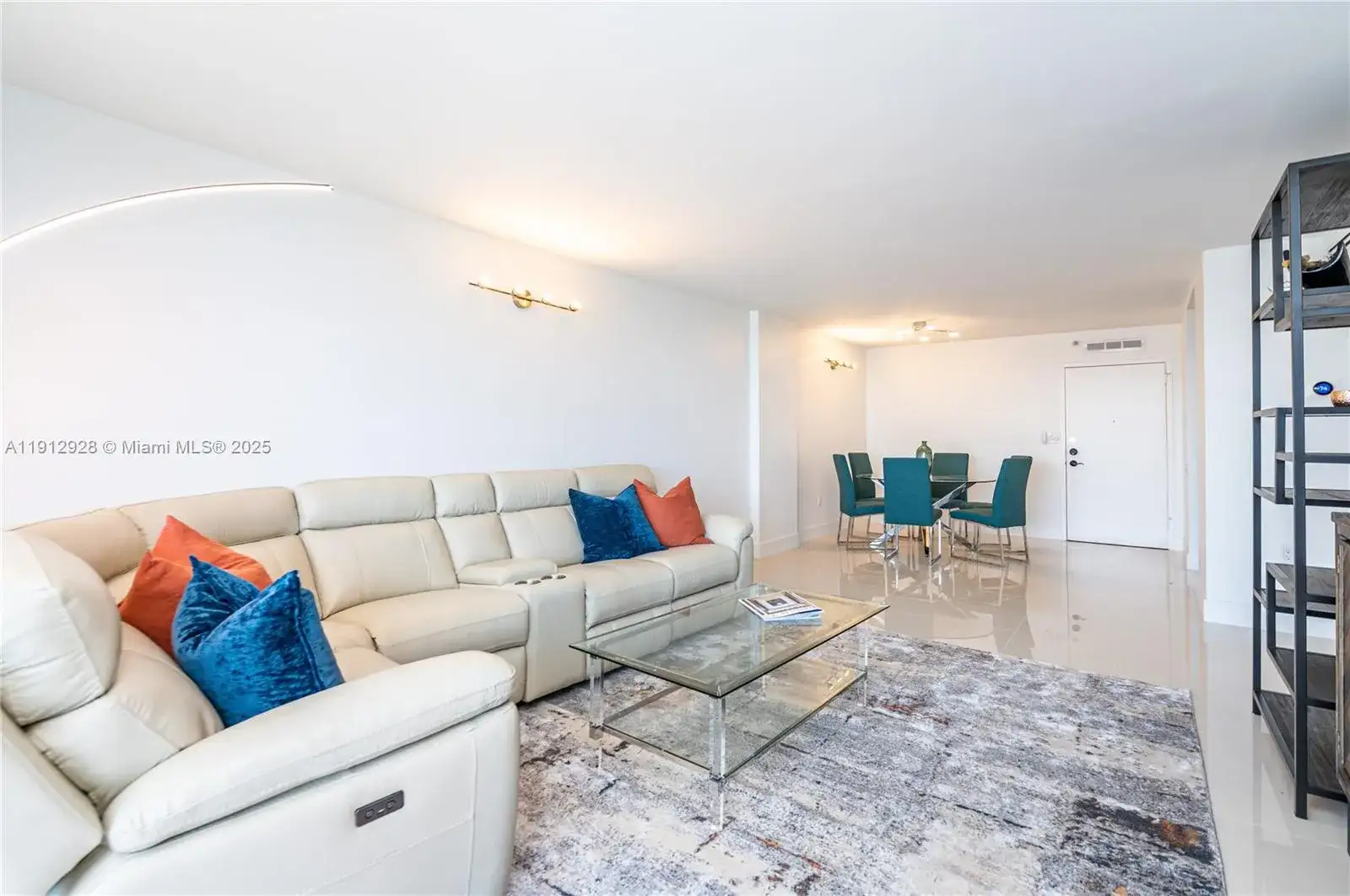 2780 NE 183rd St # 2014, Aventura FL 33160 photo 4