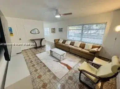 650 Pennsylvania Ave # 1, Miami Beach FL 33139 photo 5