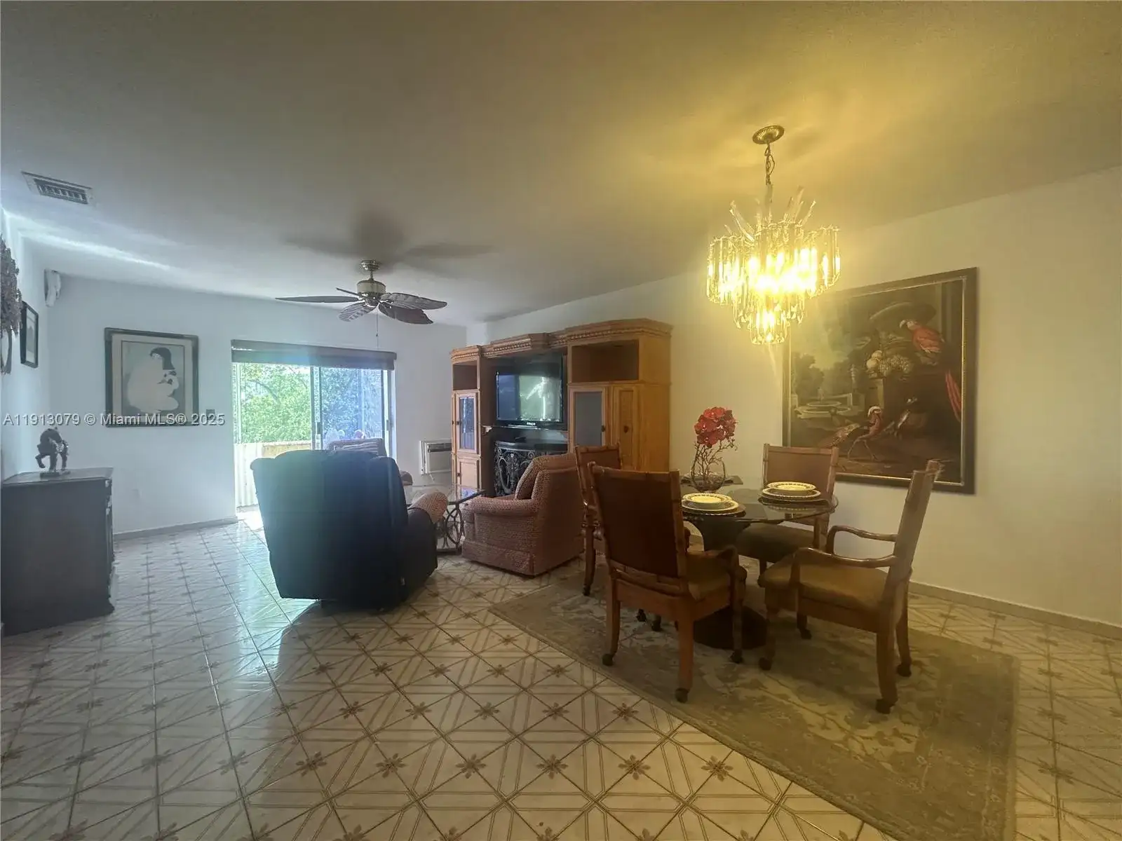 16790 NE 14th Ave # 202, Miami FL 33162 photo 2