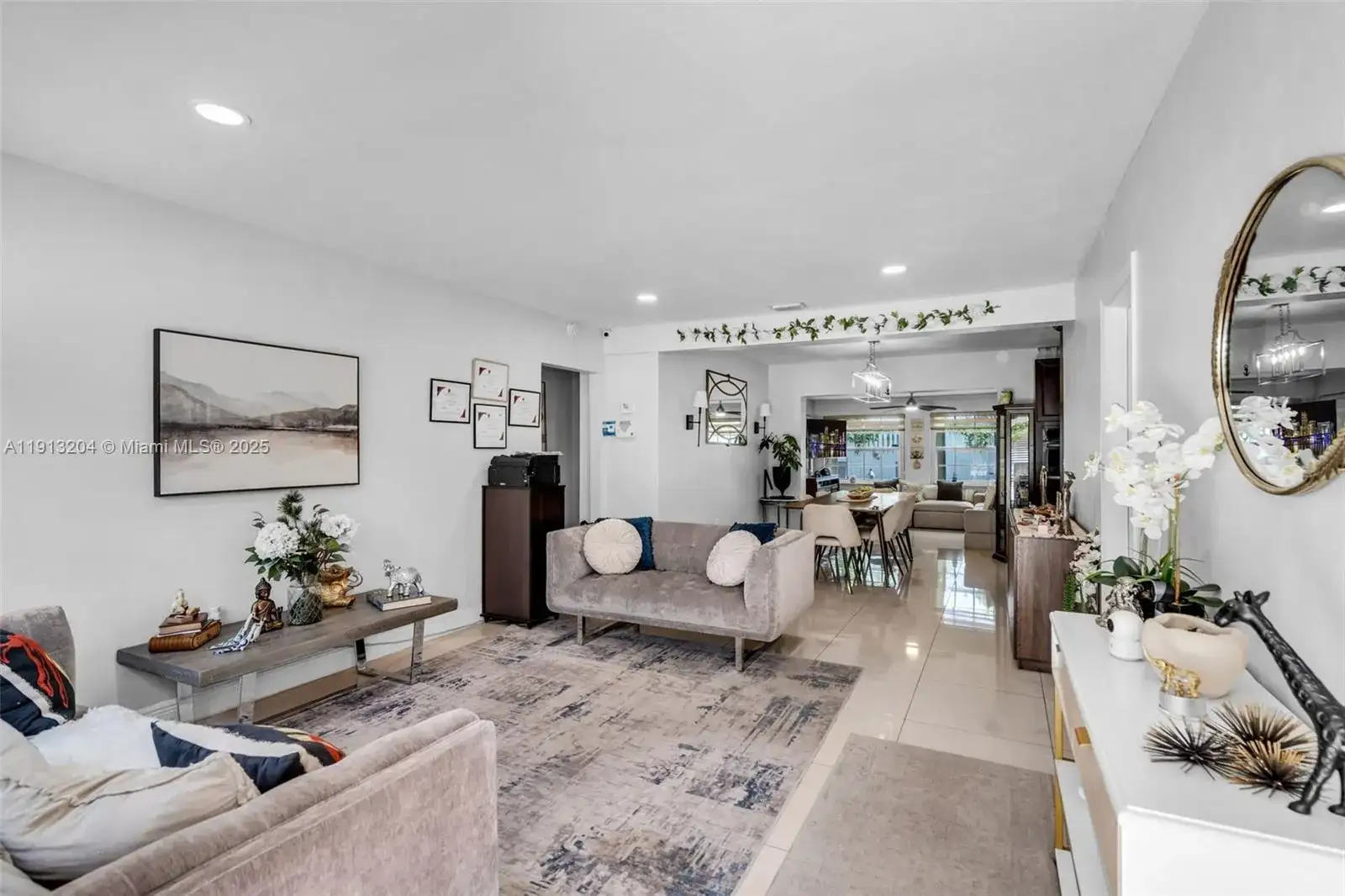 302 NW 100th St, Miami FL 33150 photo 5