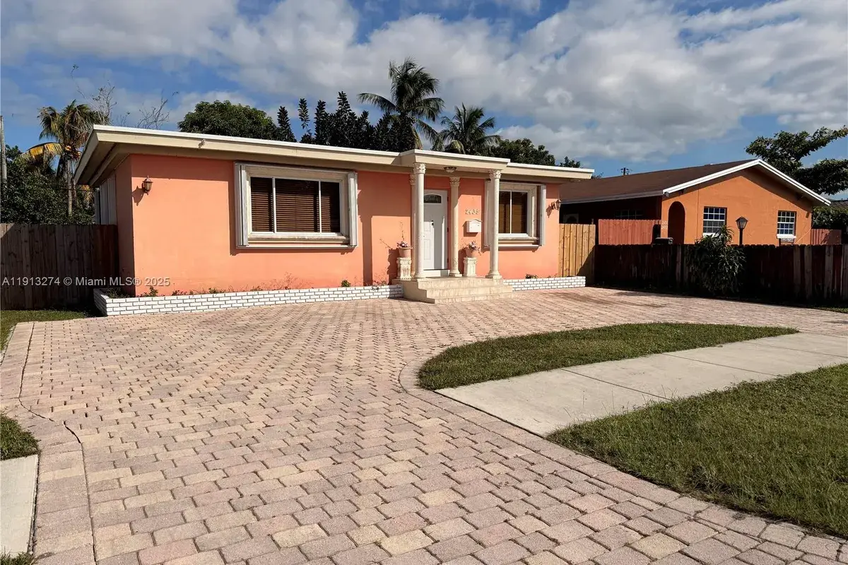 2435 Wilson St # 1, Hollywood FL 33020