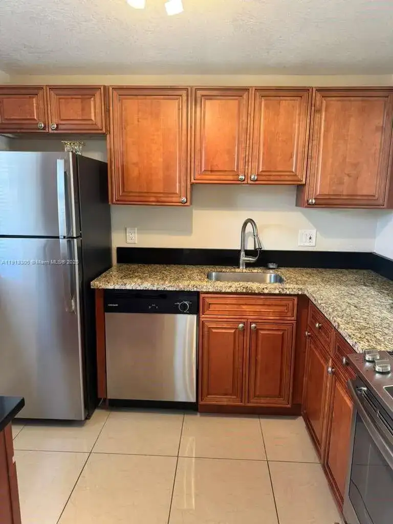 3001 NW 46th Ave # 207, Lauderdale Lakes FL 33313 photo 3