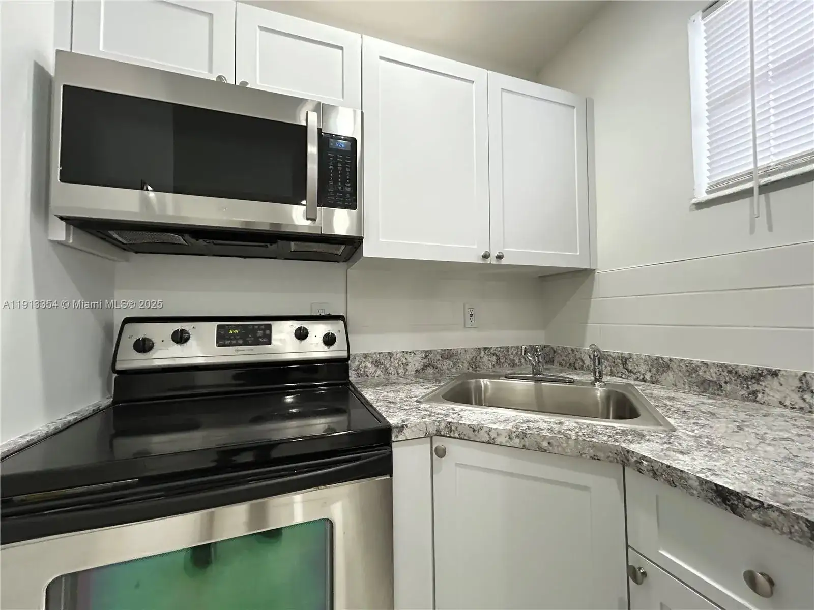 6950 NW 8th Ave # 3, Miami FL 33150 photo 2