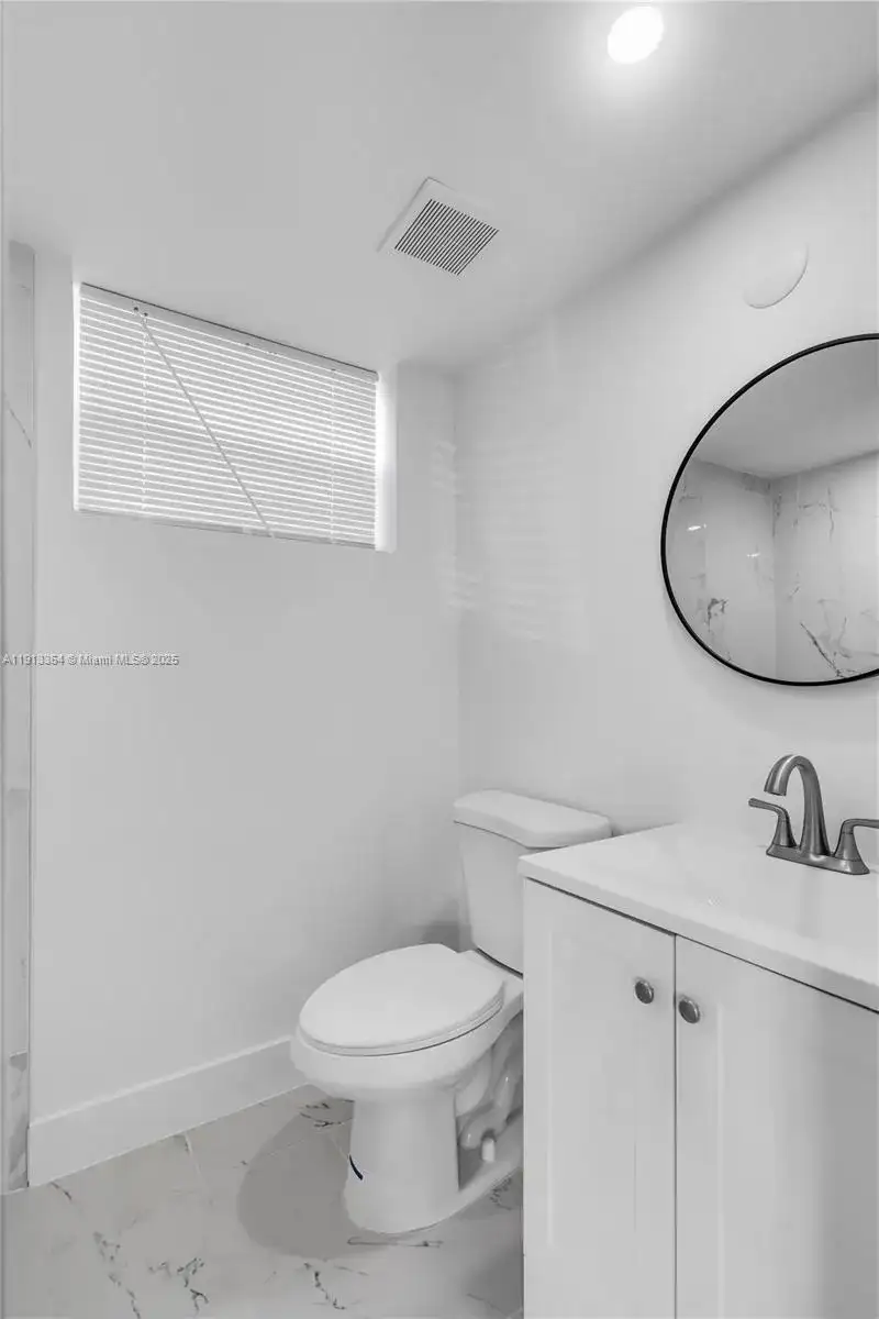 6950 NW 8th Ave # 3, Miami FL 33150 photo 4