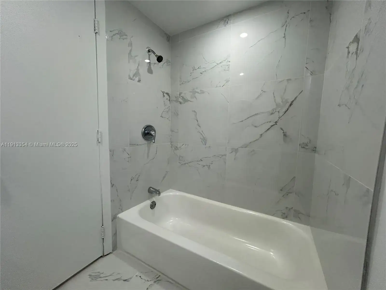 6950 NW 8th Ave # 3, Miami FL 33150 photo 5