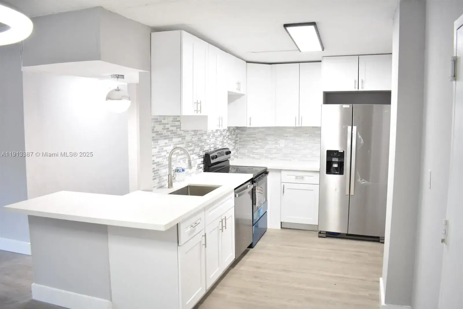 16465 NE 22nd Ave # 219, North Miami Beach FL 33160