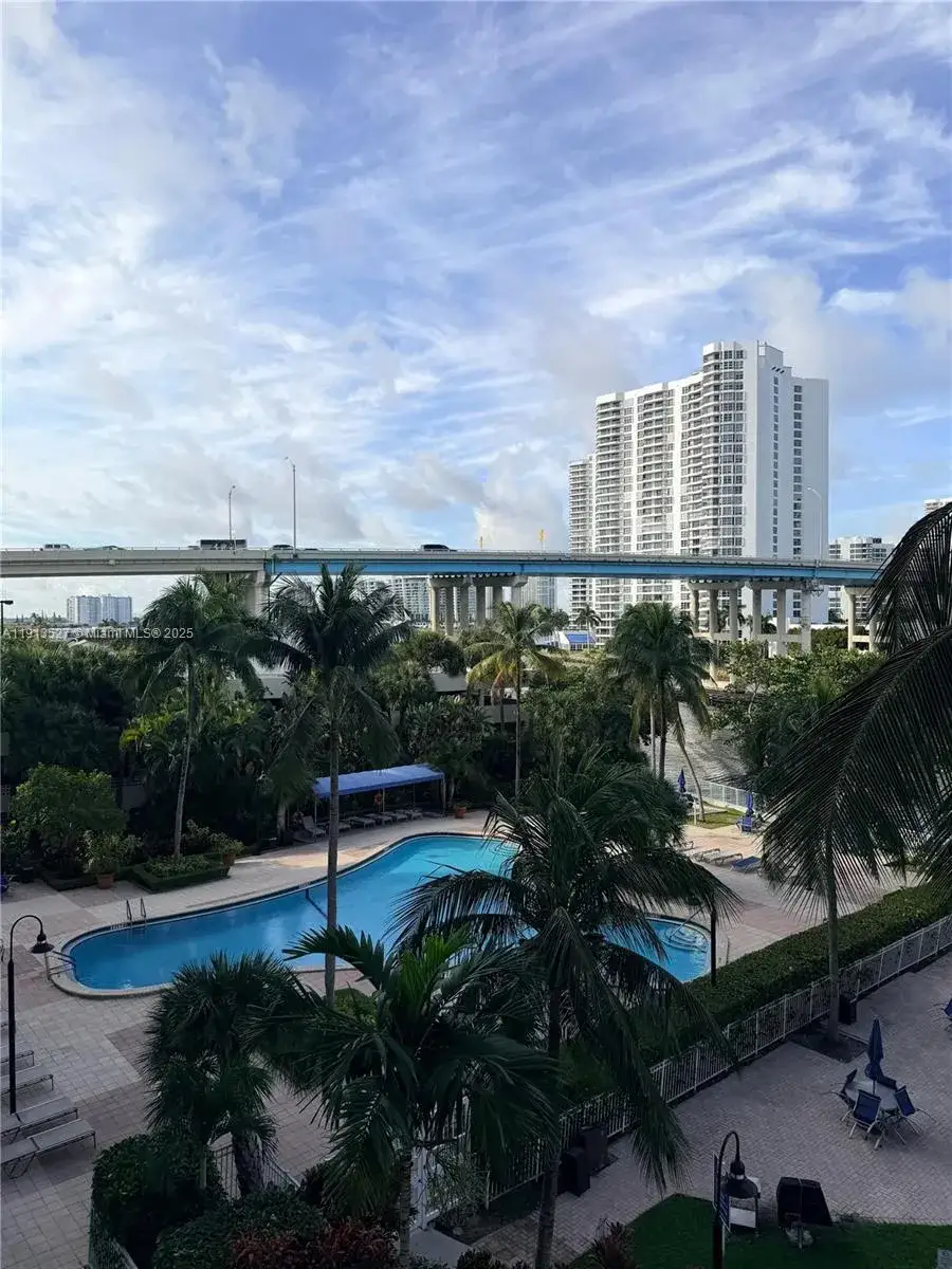 19380 Collins Ave # 411, Sunny Isles Beach FL 33160