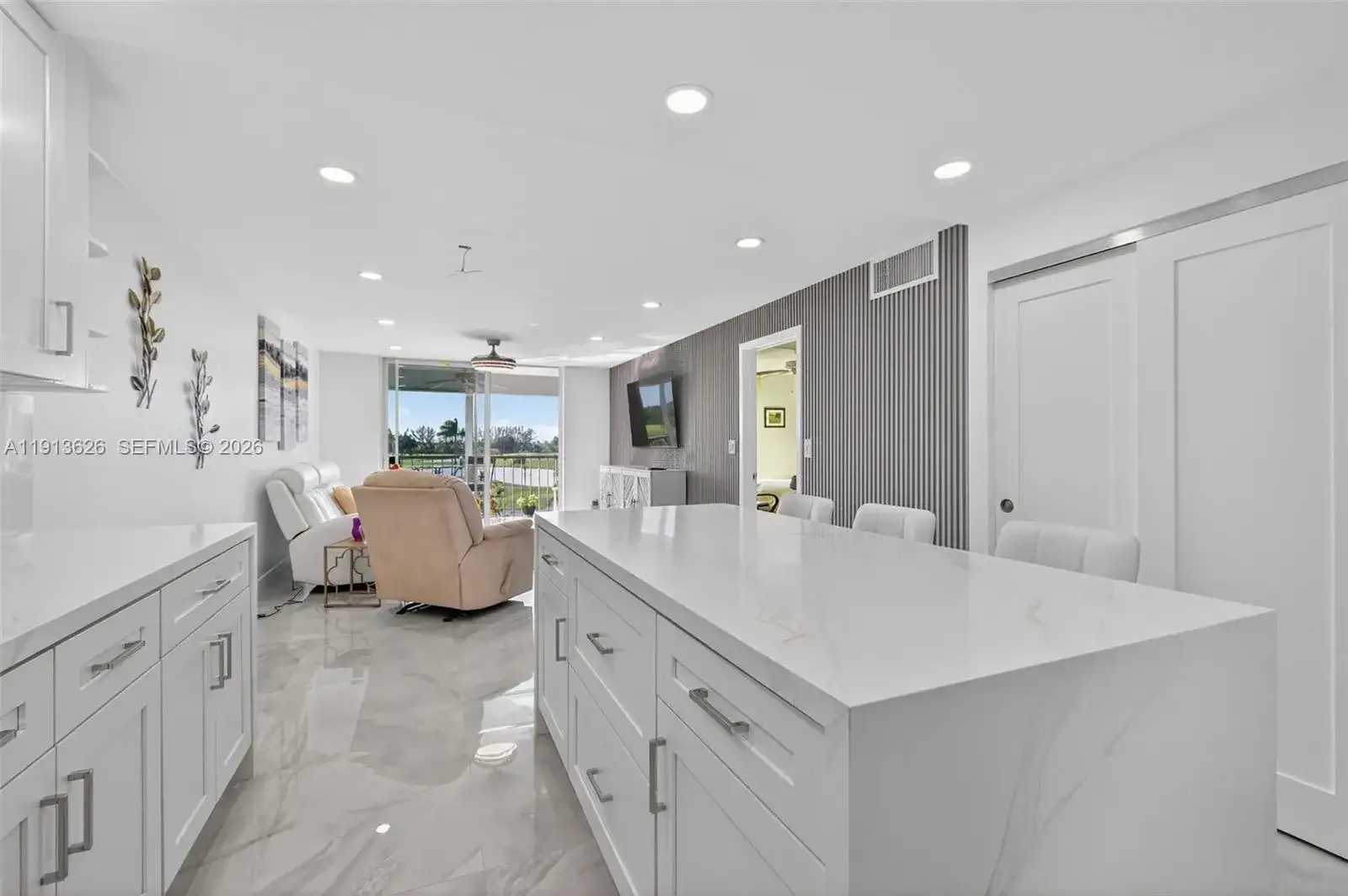 8900 Washington Blvd # 410, Pembroke Pines FL 33025 photo 3