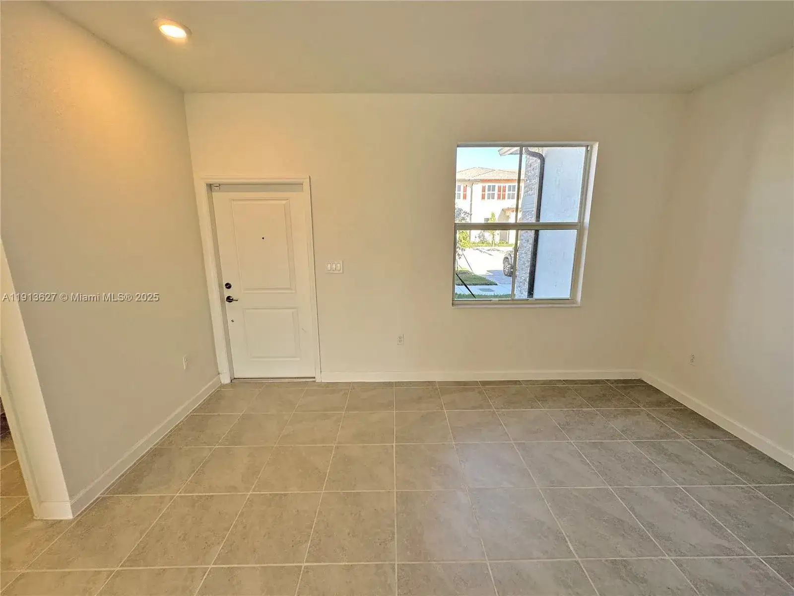 12354 NW 23rd Ct, Miami FL 33167 photo 5