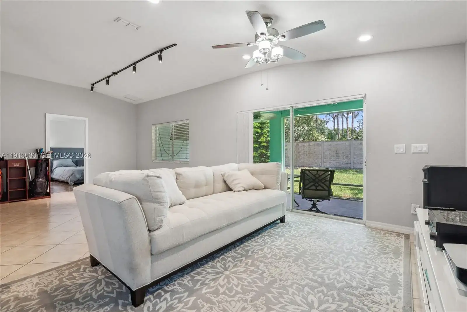1924 SW Jamesport Dr, Port St. Lucie FL 34953 photo 4