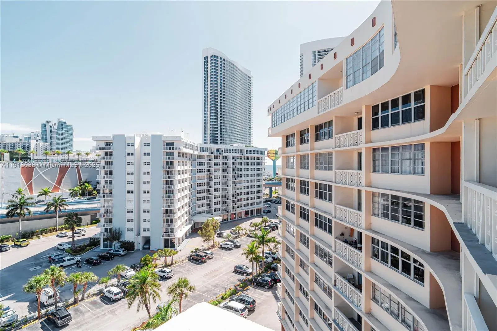 1817 S Ocean driv # 918, Hallandale Beach FL 33009