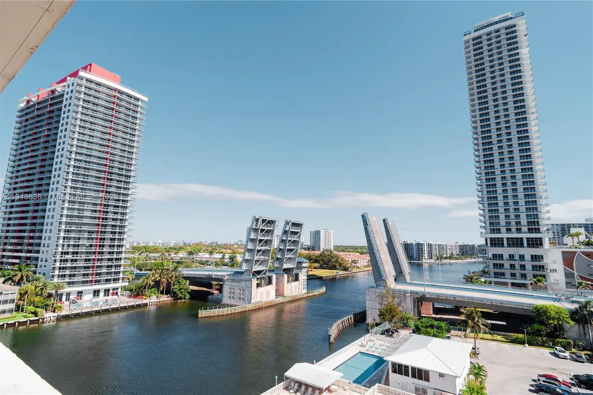 1817 S Ocean driv # 918, Hallandale Beach FL 33009