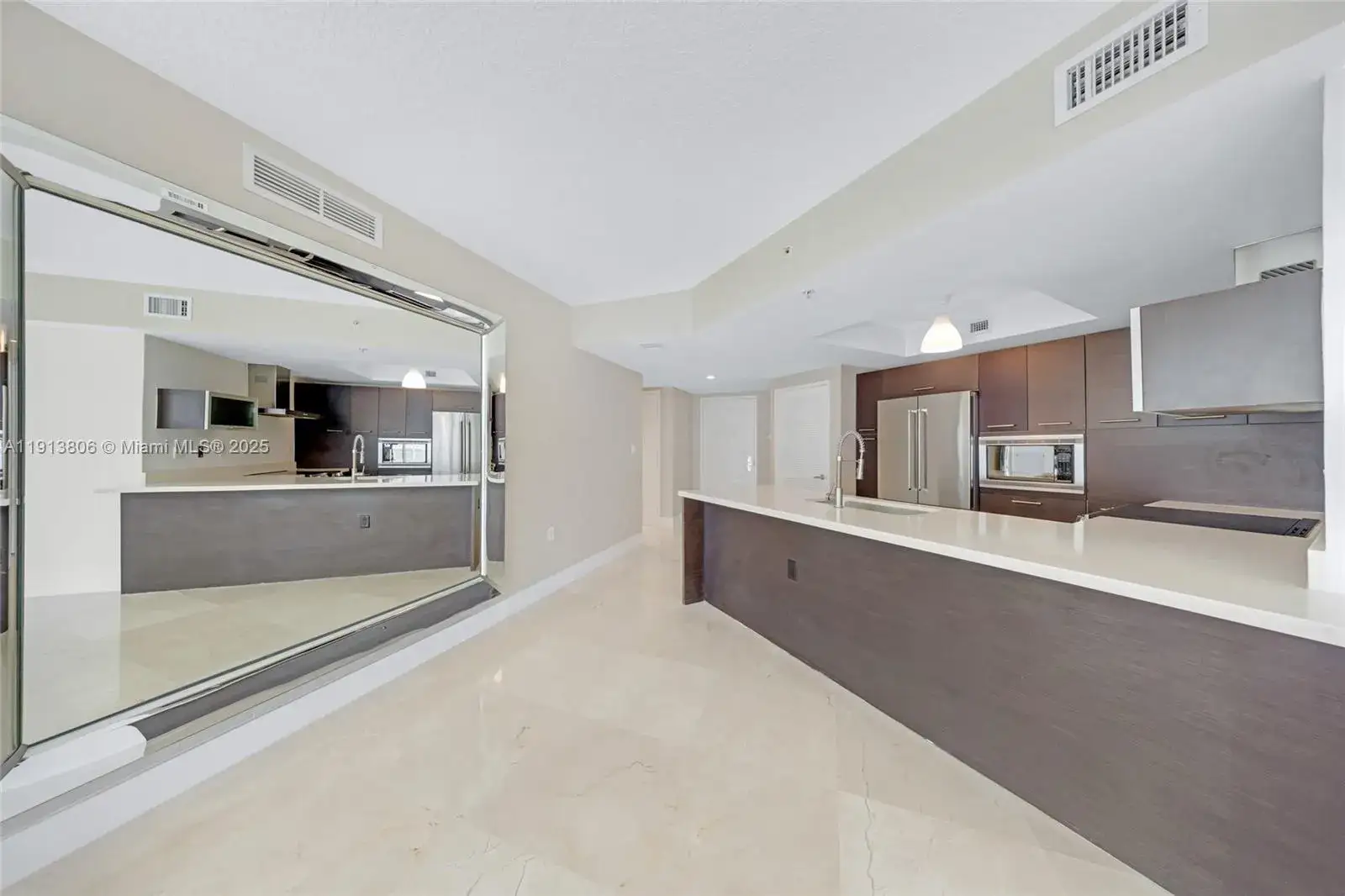 150 Sunny Isles Blvd # 601, Sunny Isles Beach FL 33160