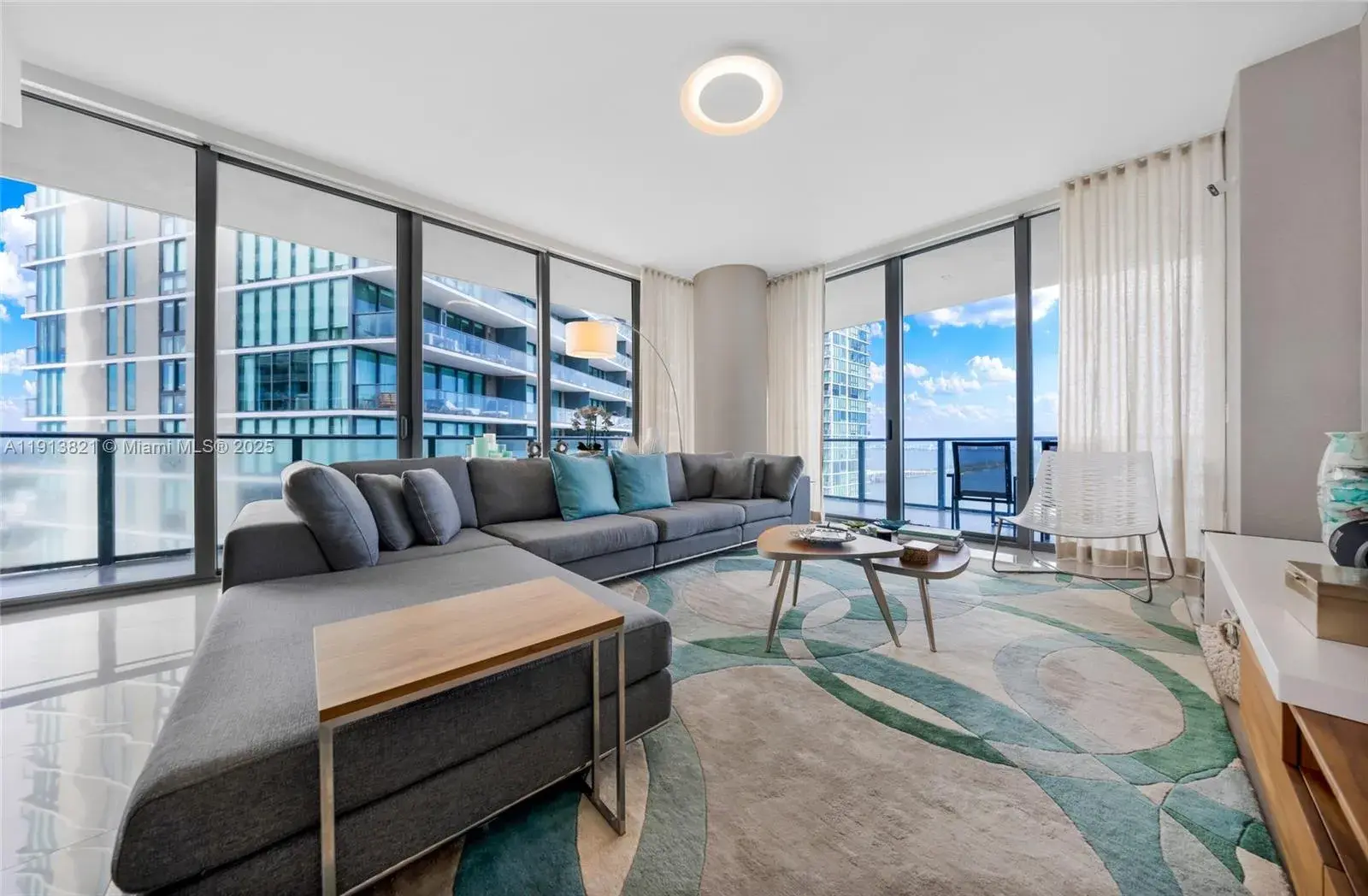 480 NE 31st St # 2807, Miami FL 33137
