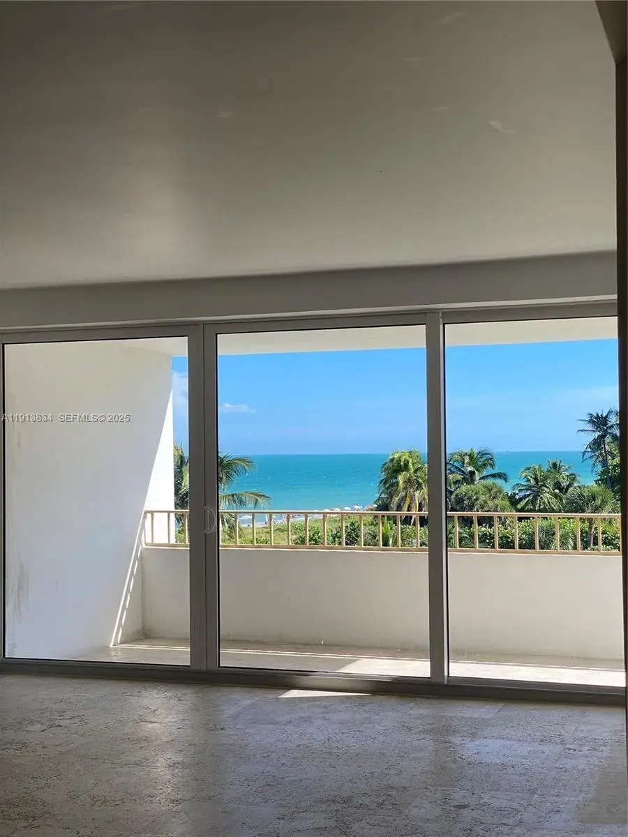 177 Ocean Lane Dr # 505, Key Biscayne FL 33149