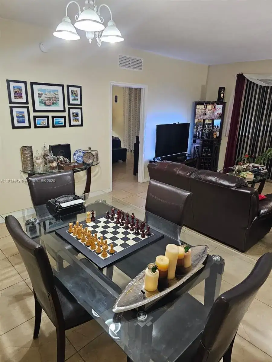 8440 SW 8th St # 210A, Miami FL 33144 photo 5